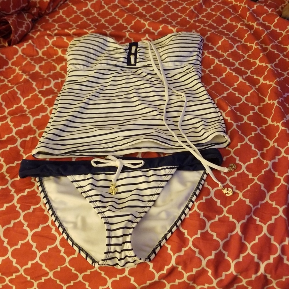 Sperry nautical navy and white tankini medium